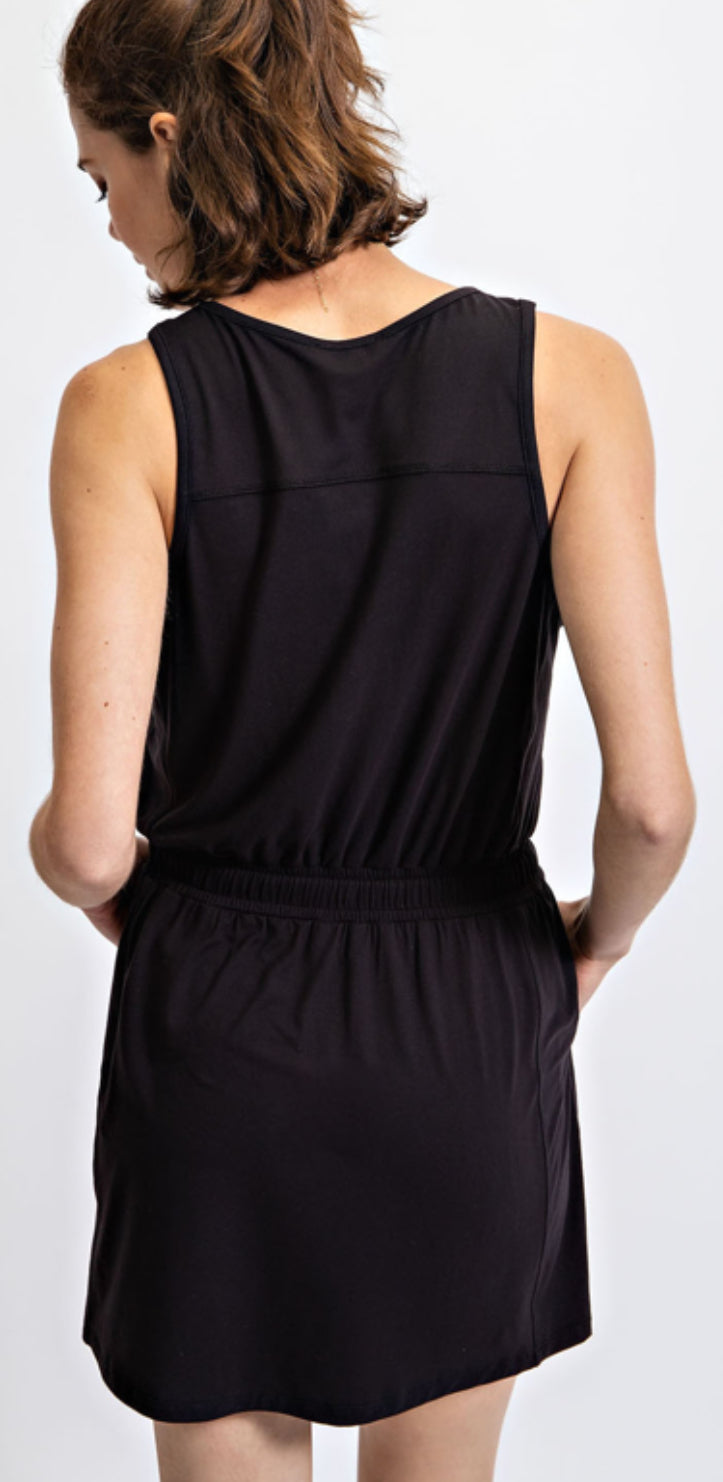 BUTTER SLEEVELESS DEFINED
ROMPER DRESS