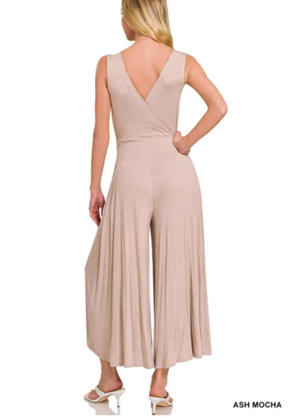 ASH MOCHA SURPLICE NECKLINE SLEEVELESS JUMPSUIT