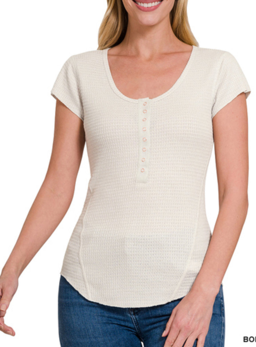 BONE BABY WAFFLE SNAP BUTTON CAP SLEEVE TOP