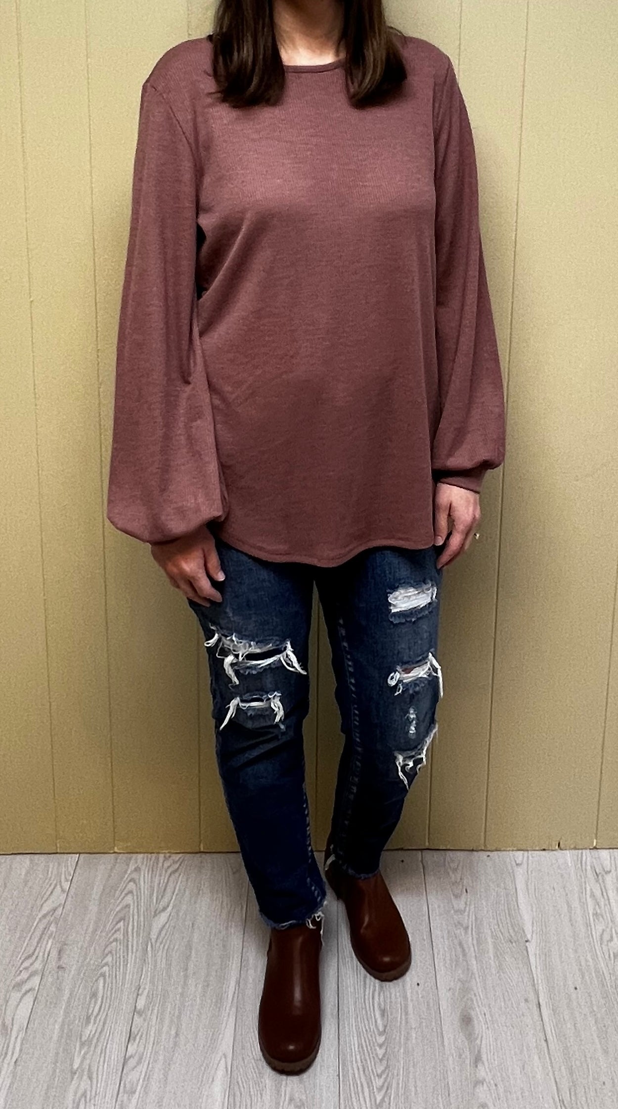 Mulberry Puff Sleeve Tunic Top - Keweenaw Klass Boutique LLC