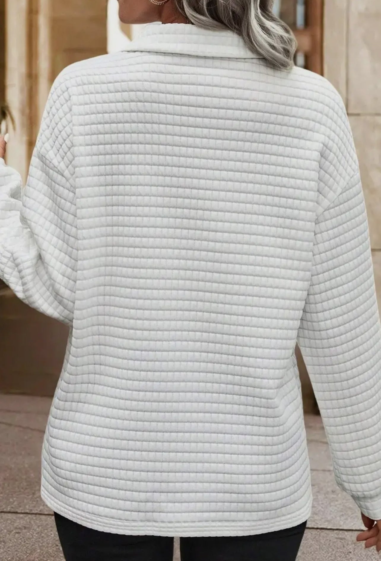 White Quilted Texture Sporty Collared Long Sleeve Top