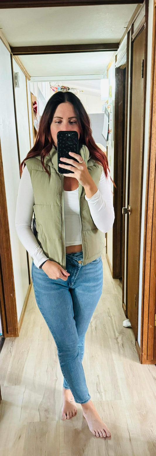 Sage Glacier Nylon Puffer Vest