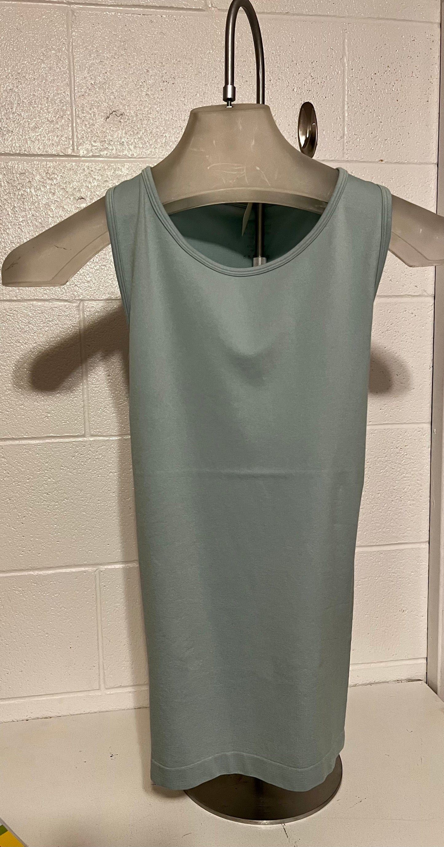 Dusty Green Scoop Neck Seamless Tank Top